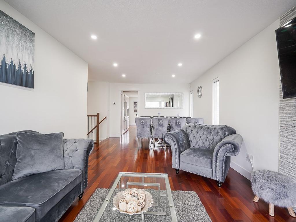 Listing Image for R3098886