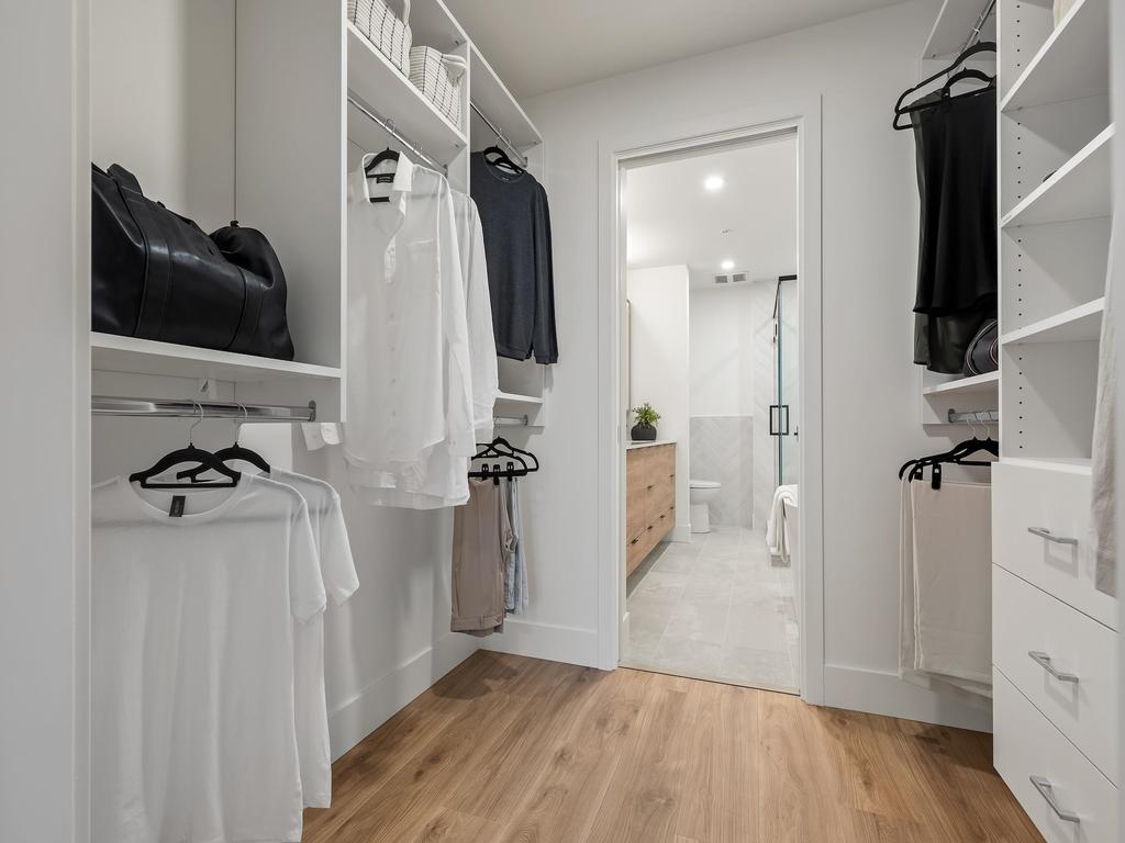 Listing Image for R3098898