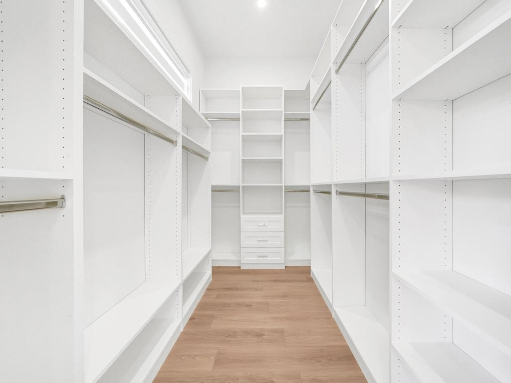 Listing Image for R3098907