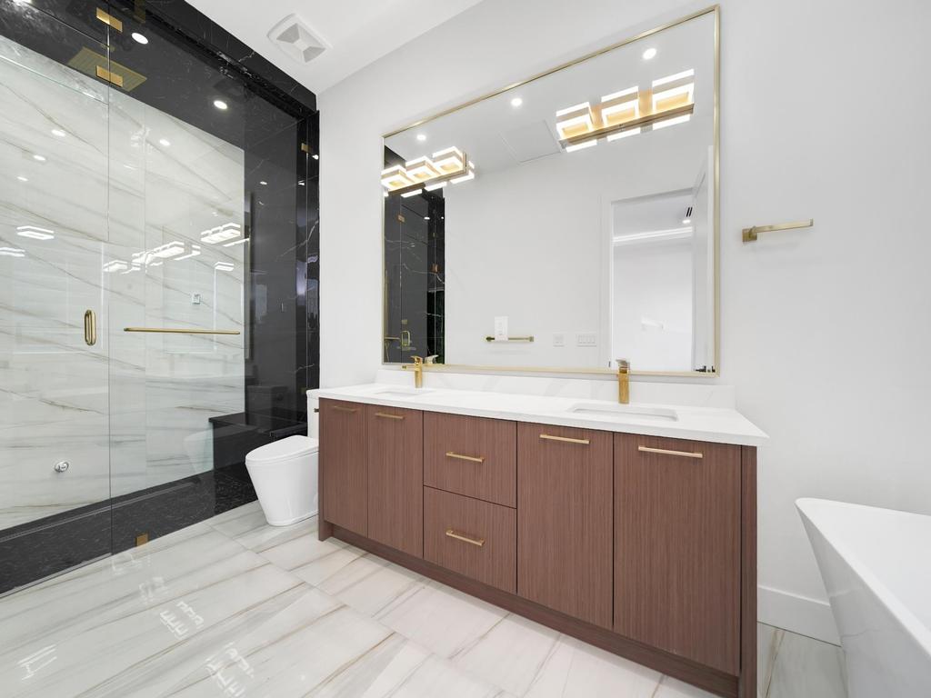 Listing Image for R3098907