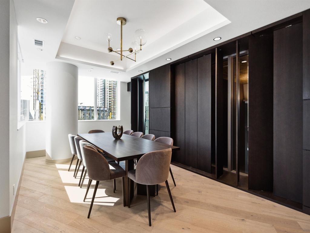 Listing Image for R3098933