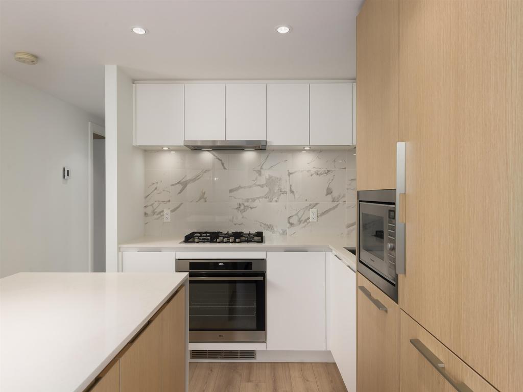 Listing Image for R3098933