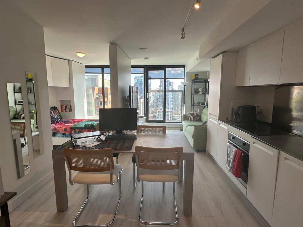 Listing Image for R3098934