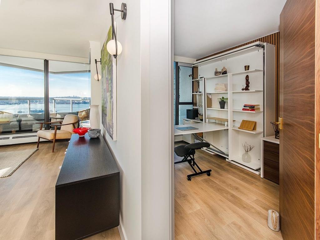 Listing Image for R3098936