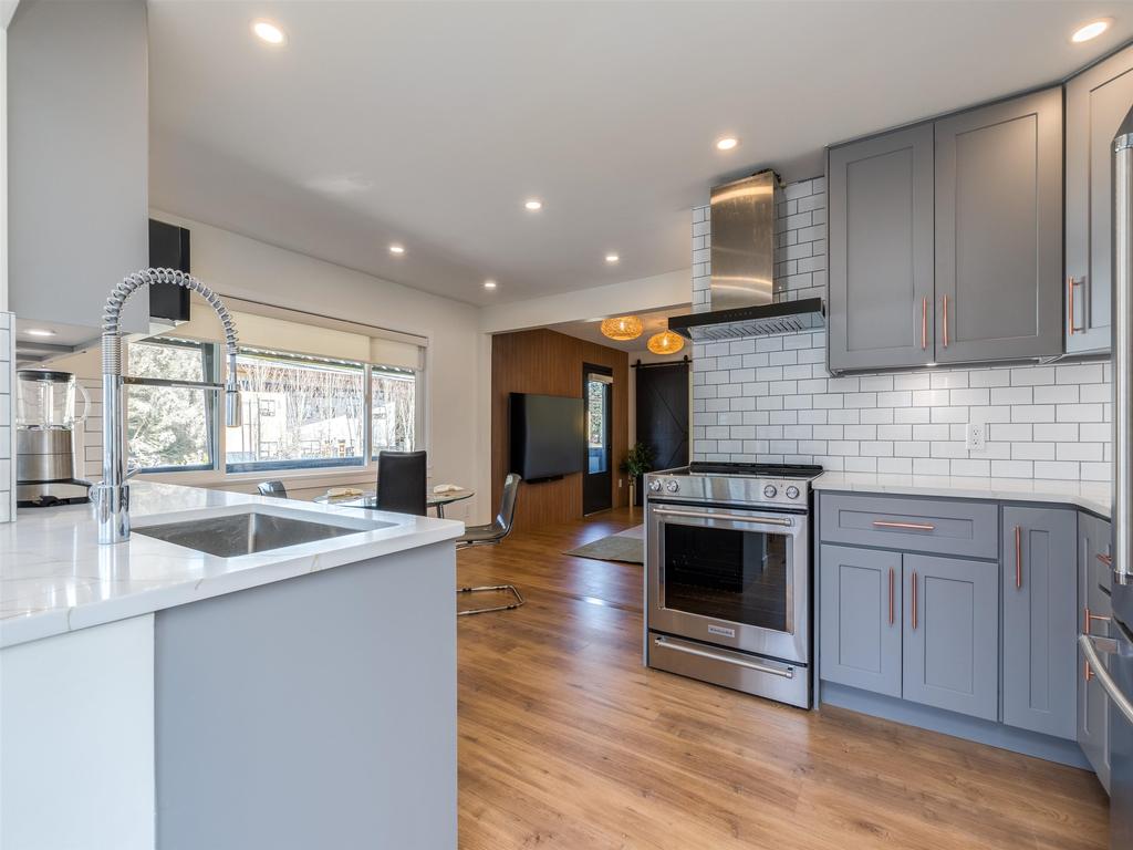 Listing Image for R3098938