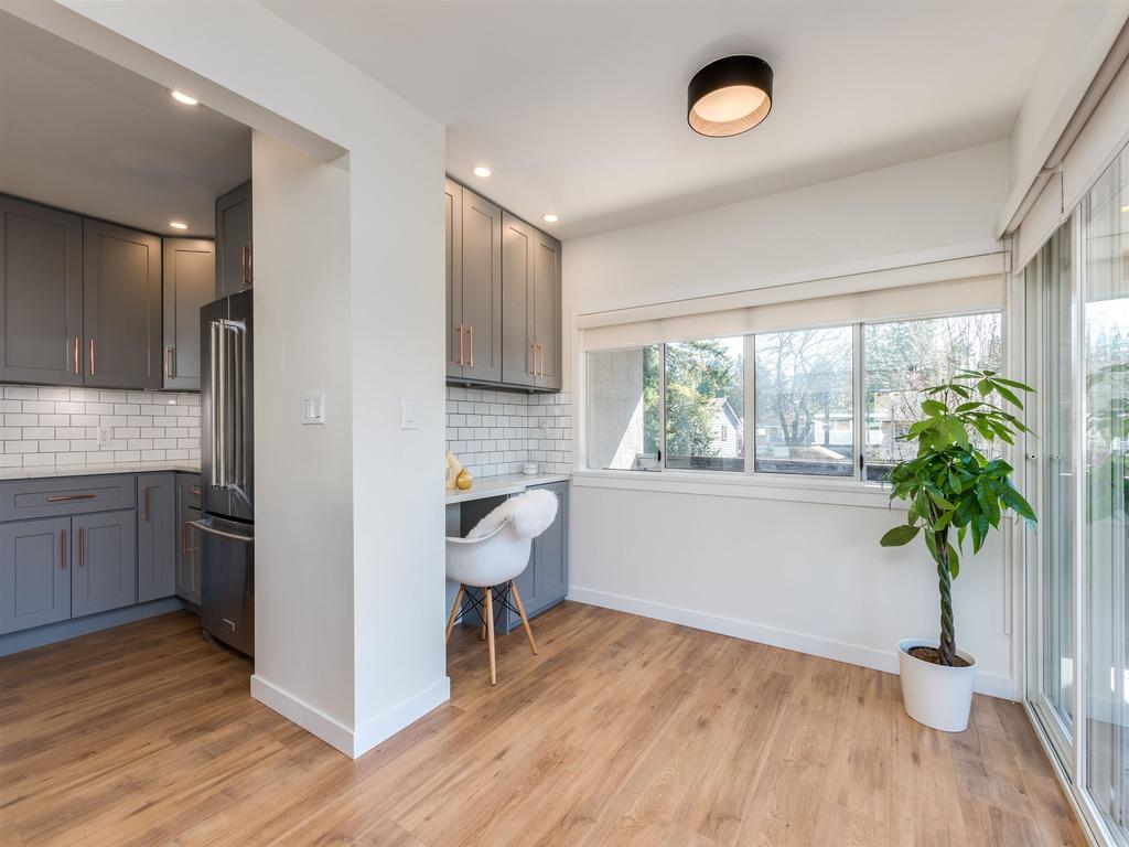 Listing Image for R3098938