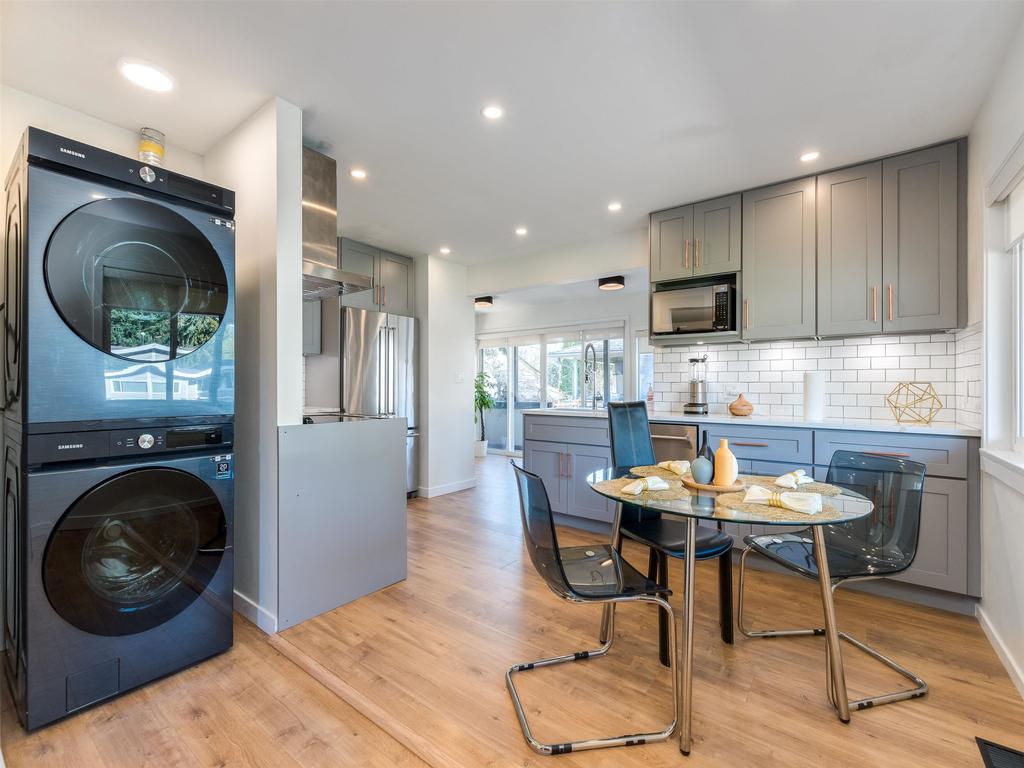 Listing Image for R3098938