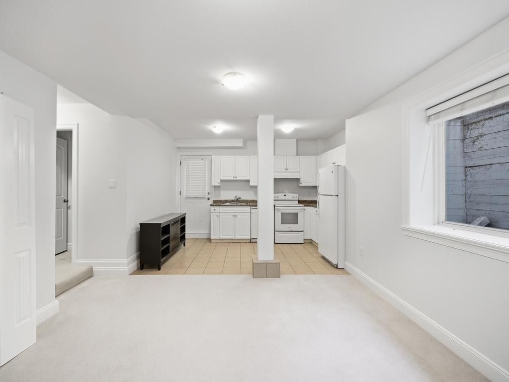 Listing Image for R3098943