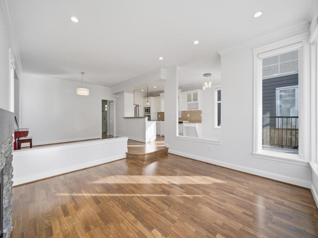 Listing Image for R3098943