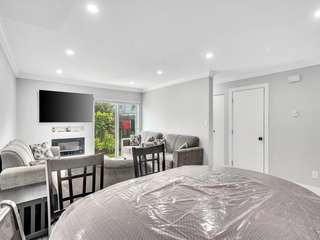 Listing Image for R3098944