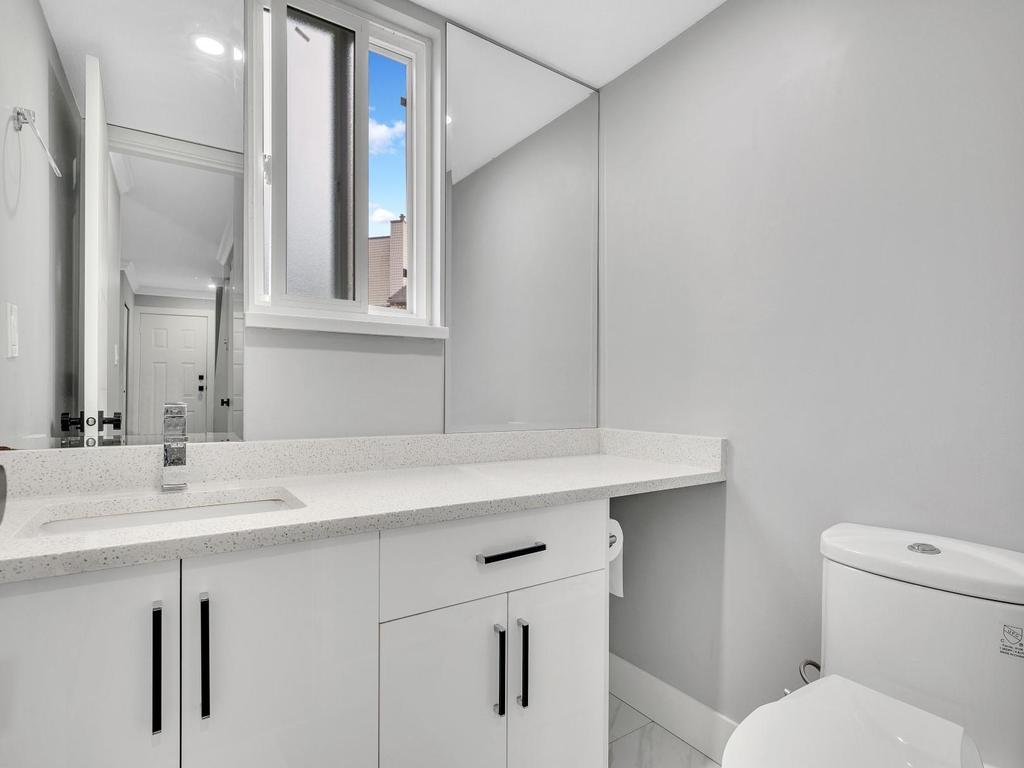 Listing Image for R3098944