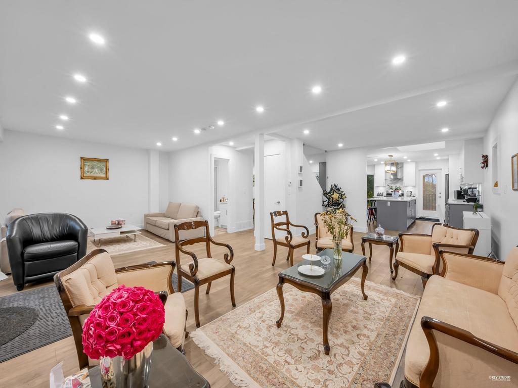 Listing Image for R3098946