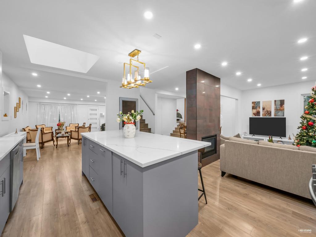 Listing Image for R3098946