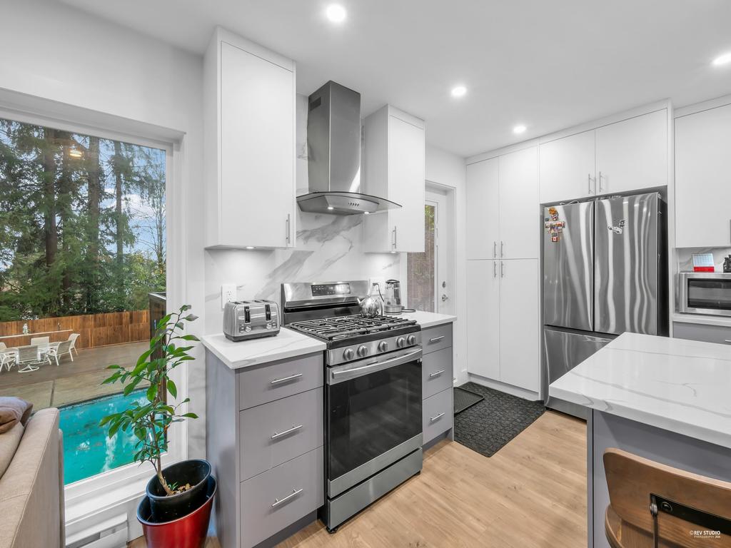 Listing Image for R3098946