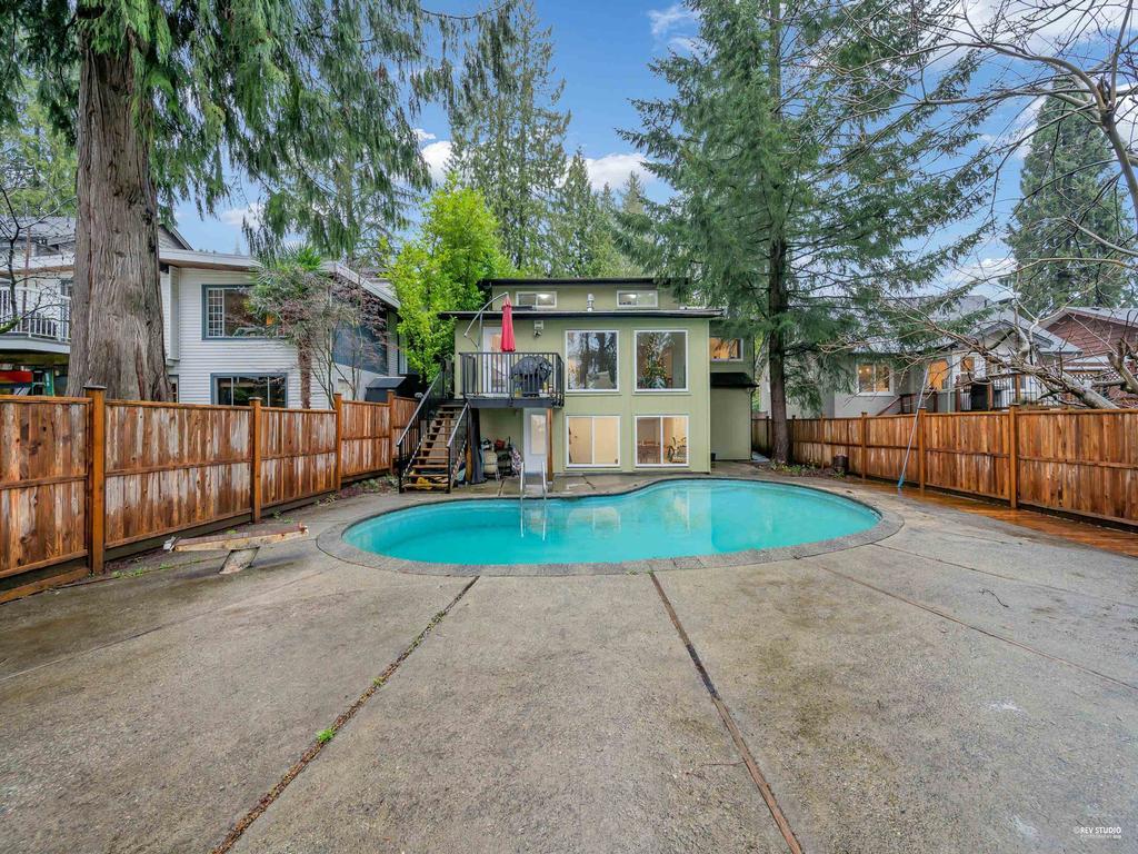 Listing Image for R3098946