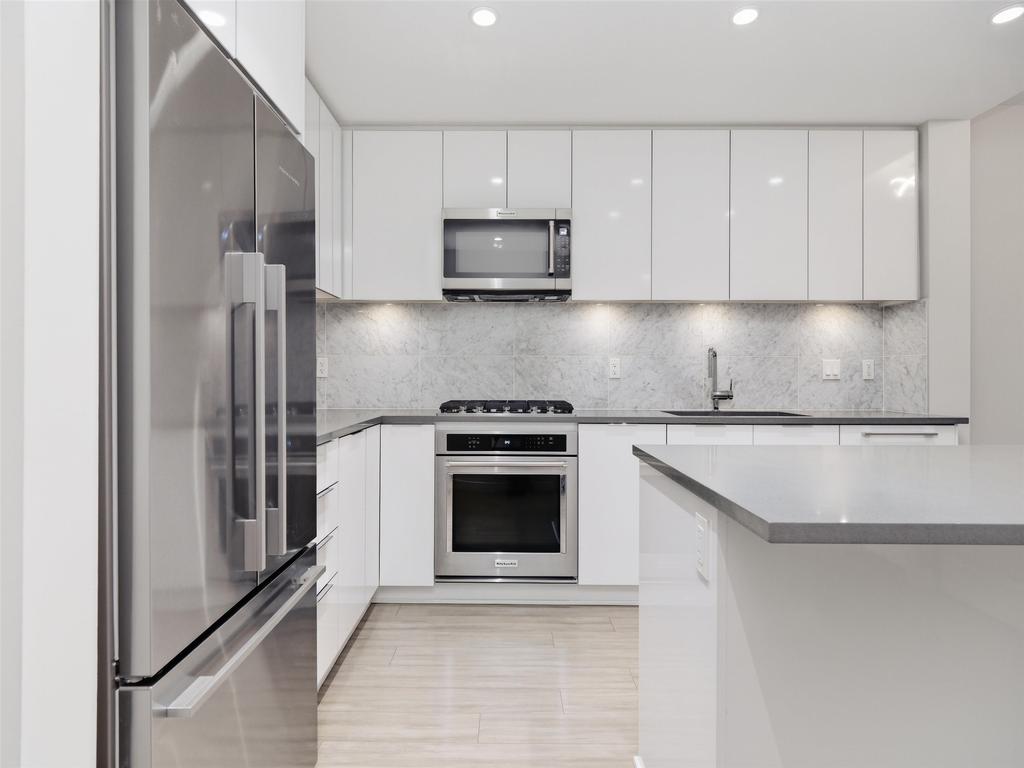 Listing Image for R3098957