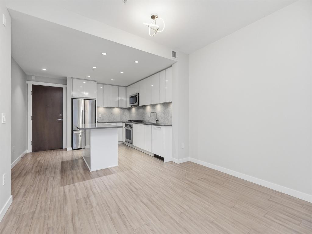 Listing Image for R3098957