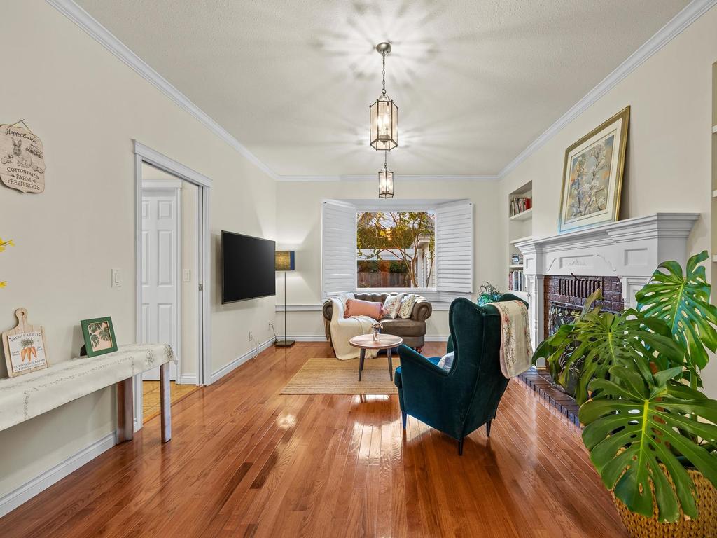 Listing Image for R3098958