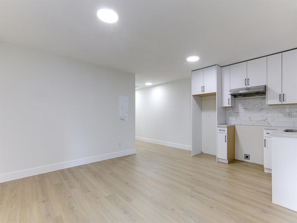 Listing Image for R3098965