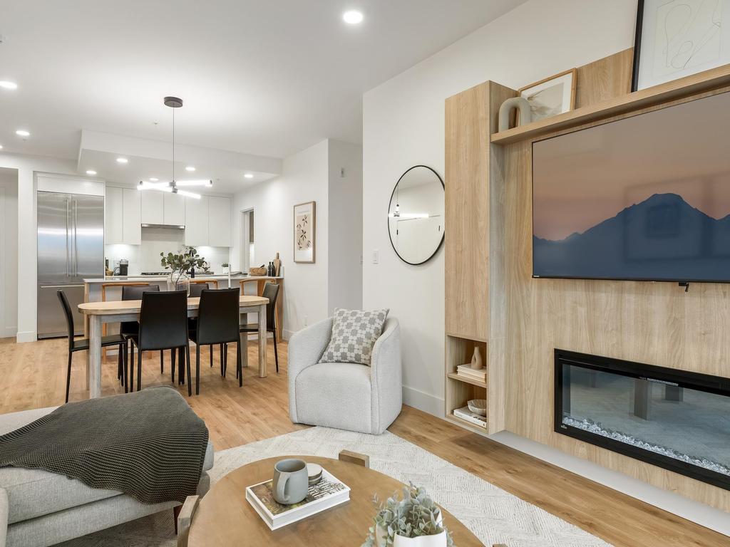 Listing Image for R3098975