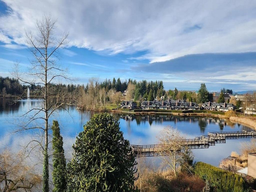 Listing Image for R3098975