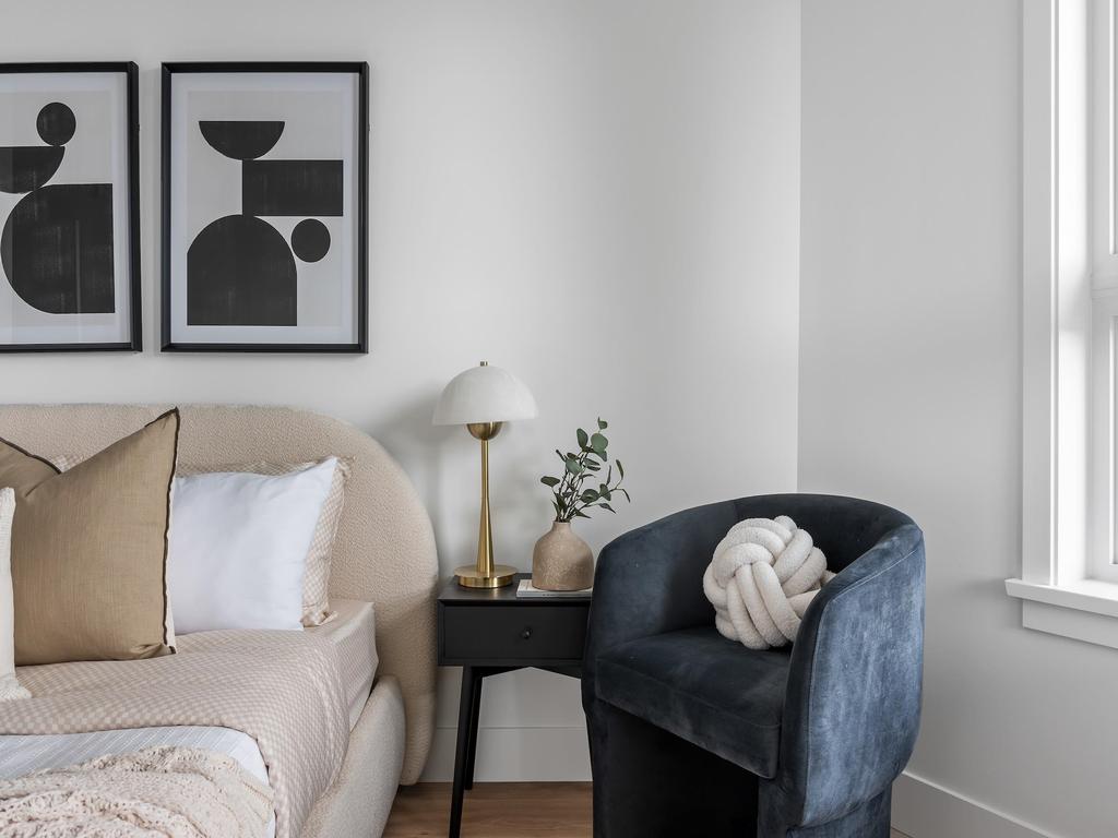 Listing Image for R3098975