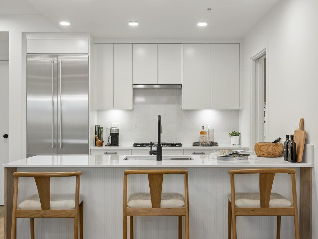 Listing Image for R3098975