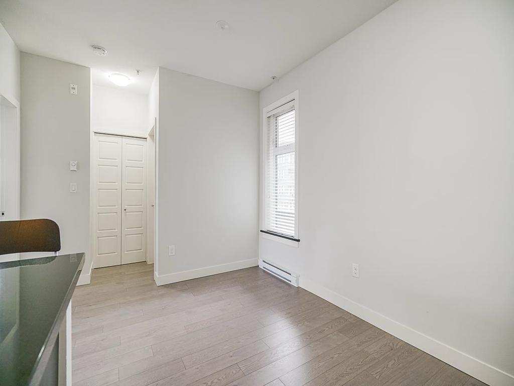 Listing Image for R3098990