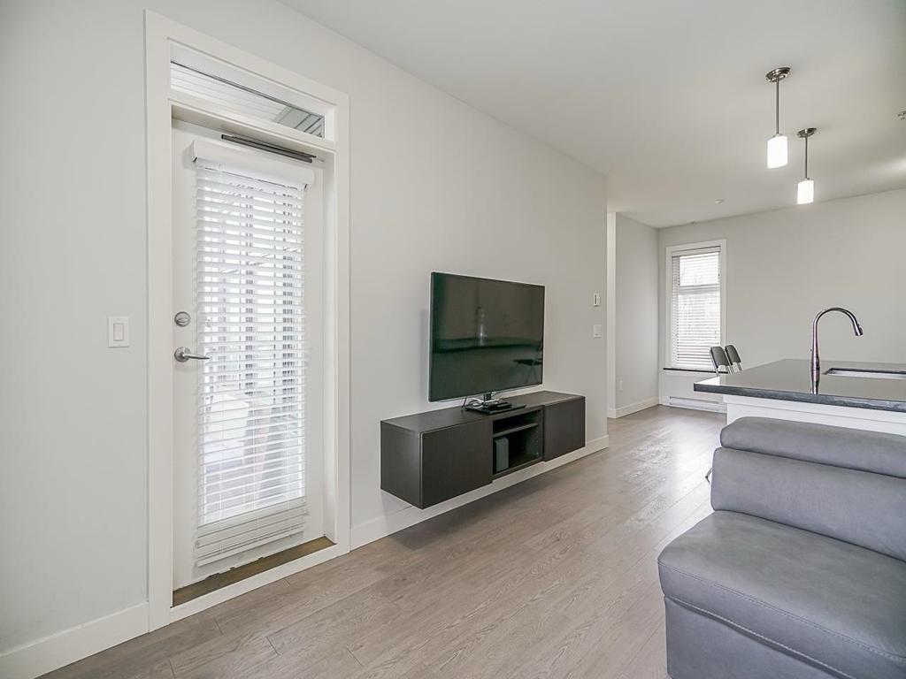 Listing Image for R3098990