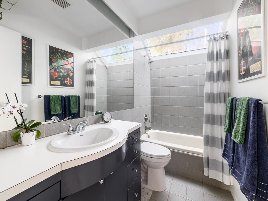 Listing Image for R3098993