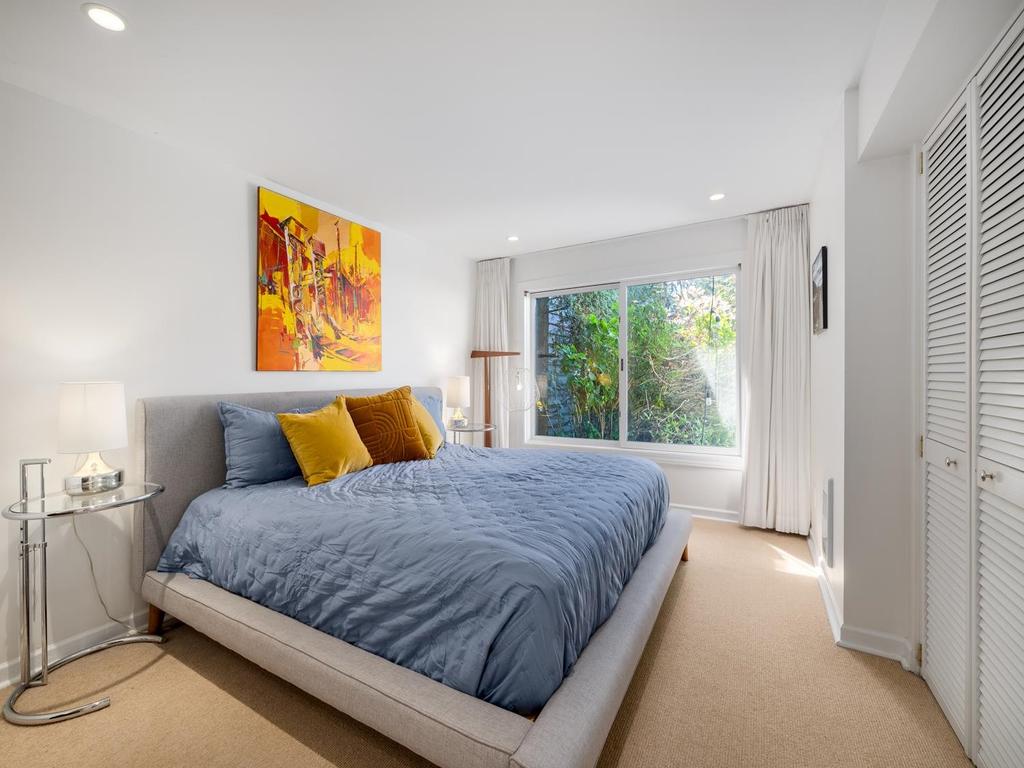 Listing Image for R3098993