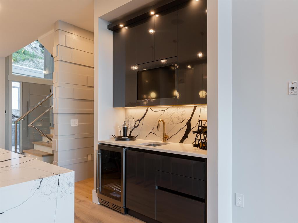 Listing Image for R3099175