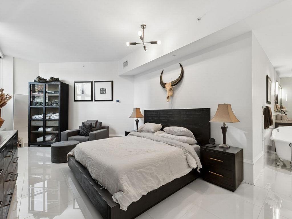 Listing Image for R3099441