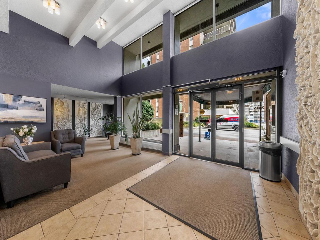 Listing Image for R3099534