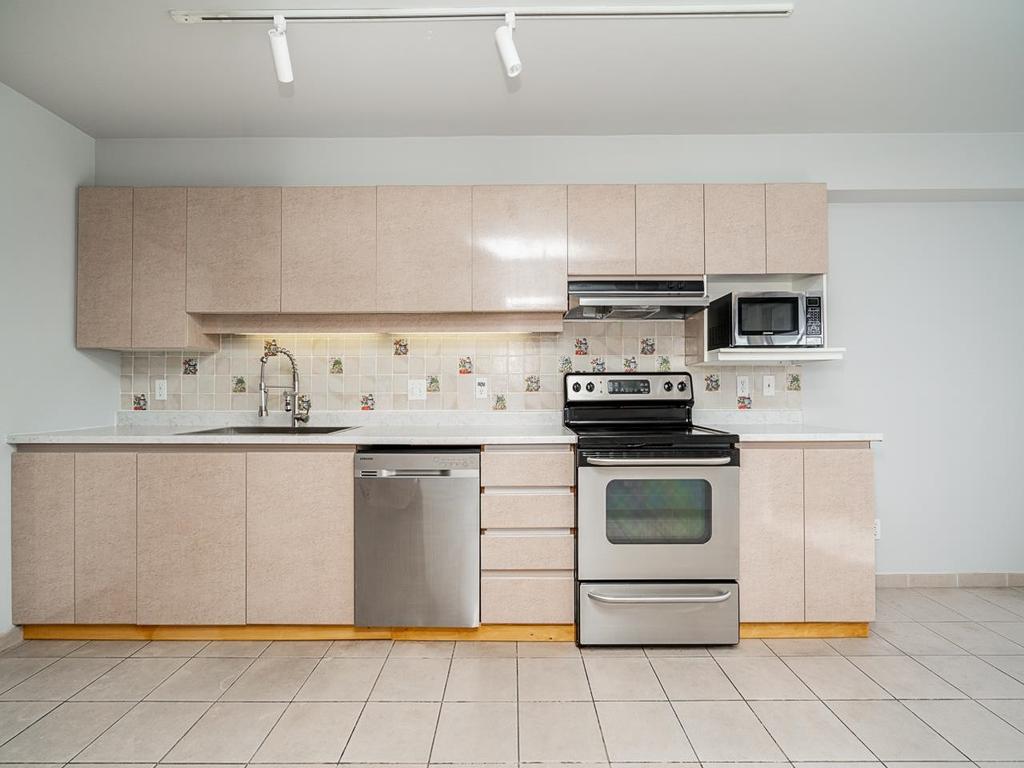 Listing Image for R3099564