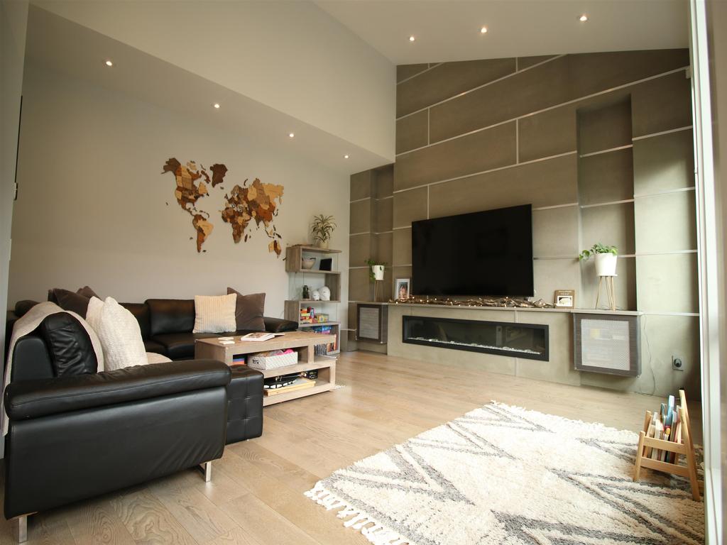 Listing Image for R3099626