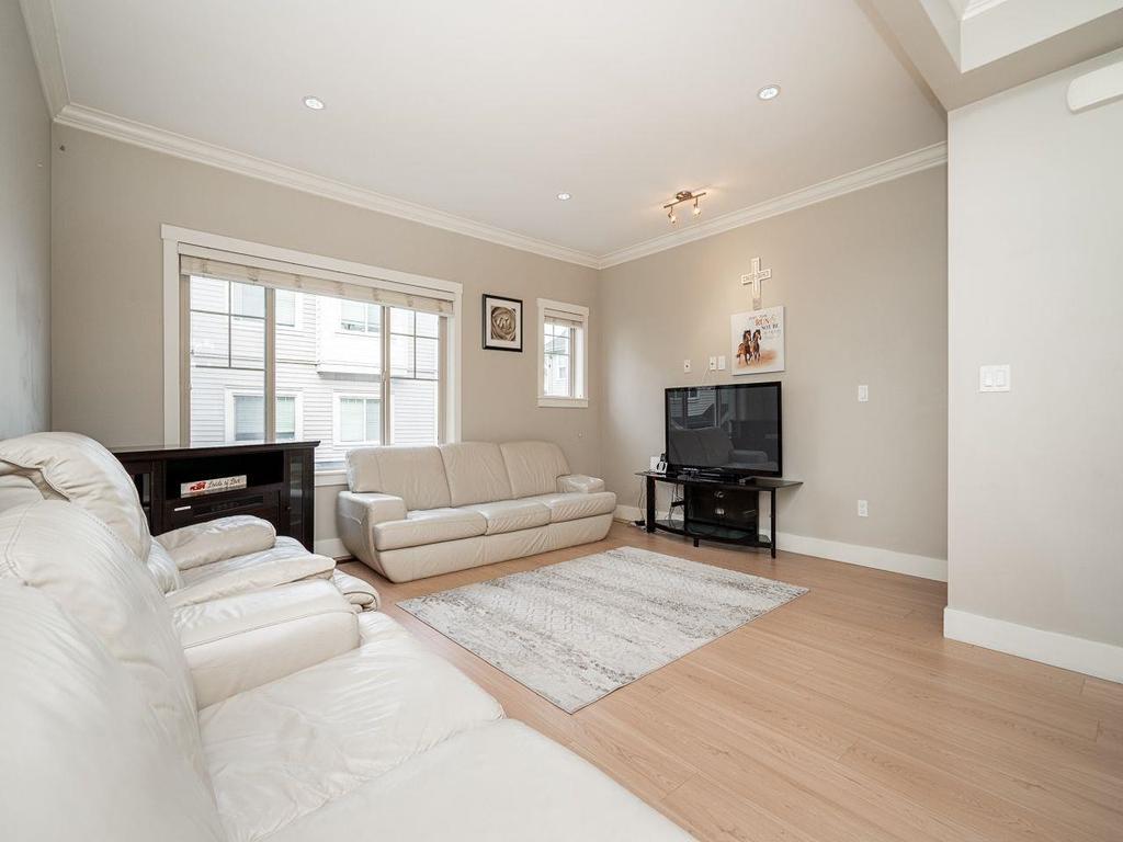 Listing Image for R3099631