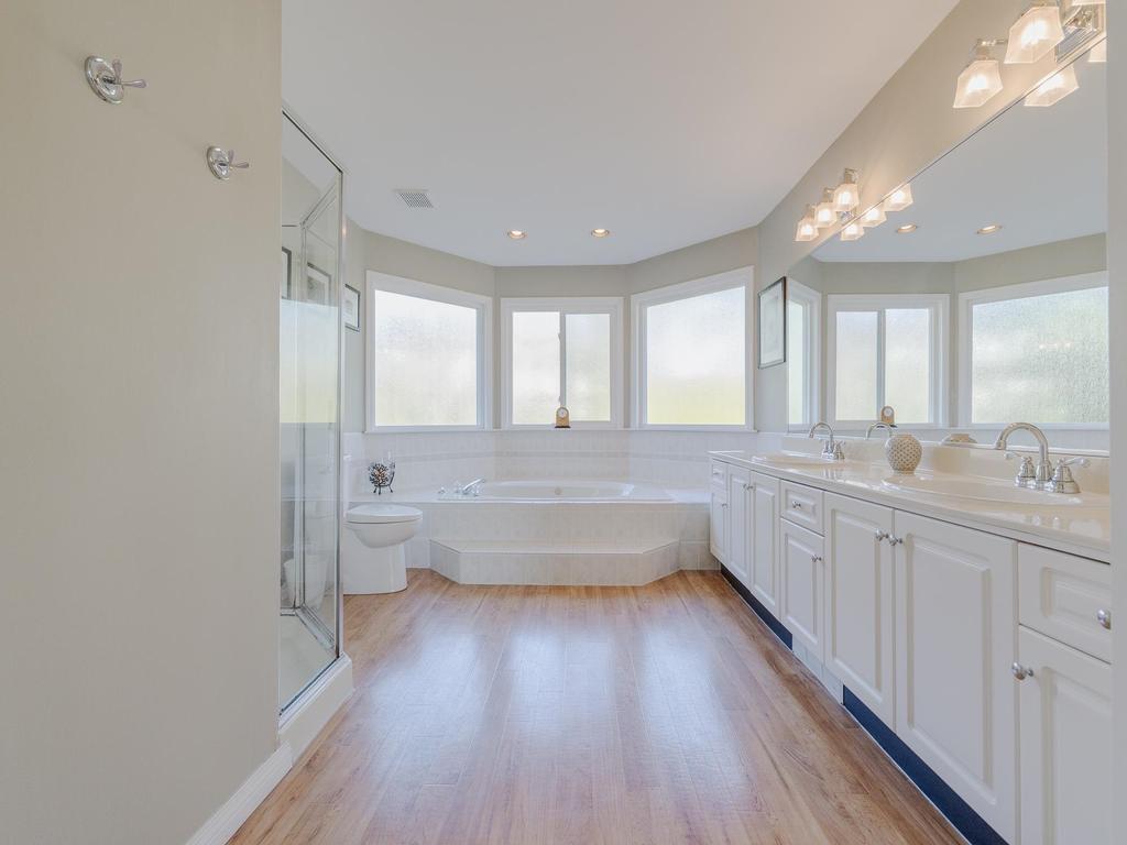 Listing Image for R3099635