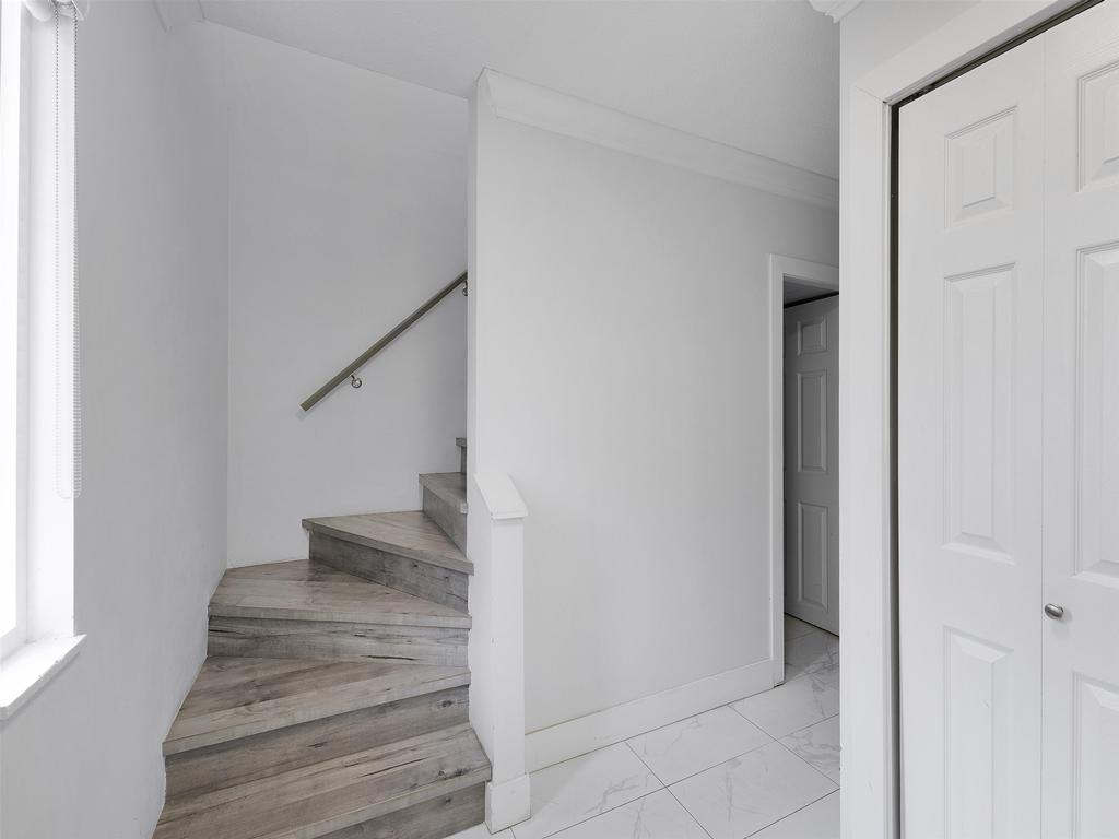 Listing Image for R3099820