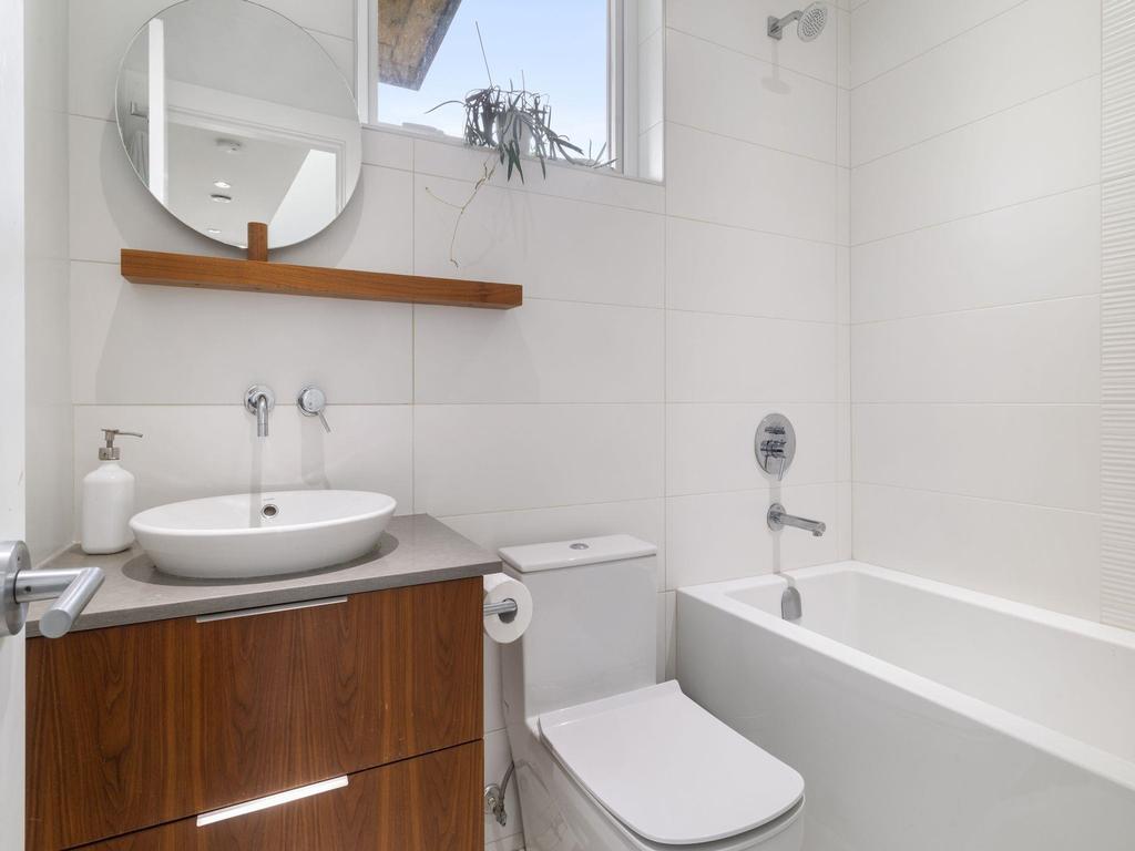 Listing Image for R3099837