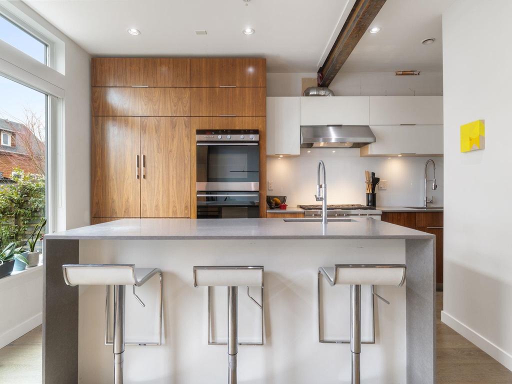 Listing Image for R3099837