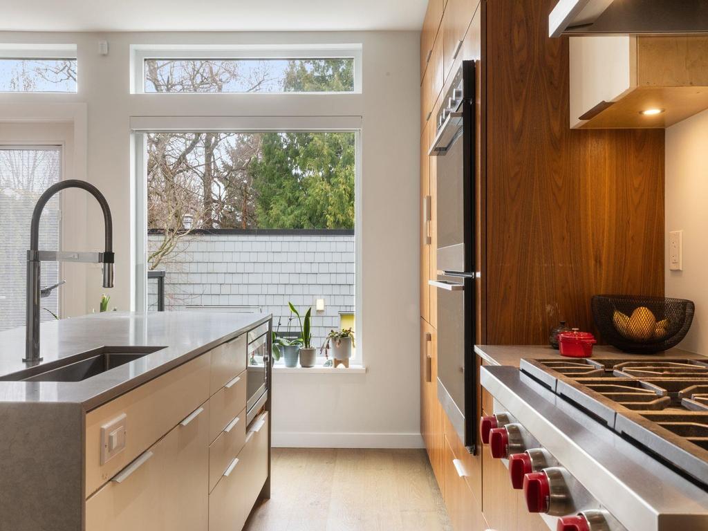 Listing Image for R3099837