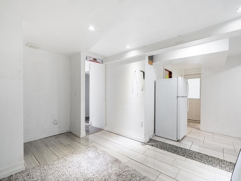 Listing Image for R3099867