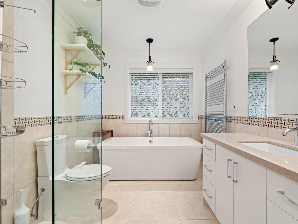 Listing Image for R3099883