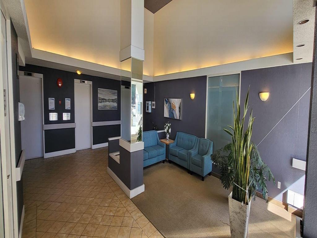 Listing Image for R3099895