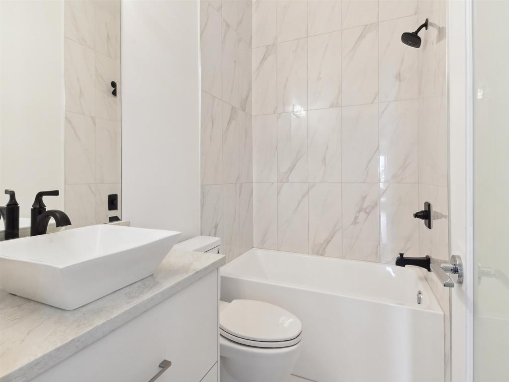 Listing Image for R3099935