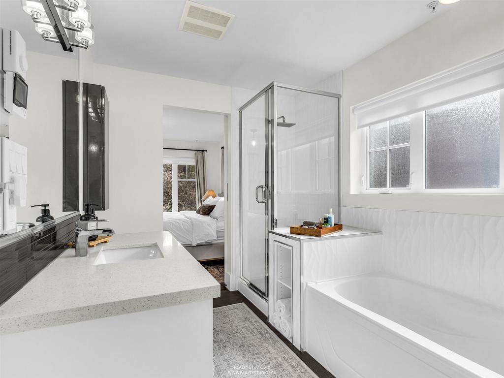 Listing Image for R3099997