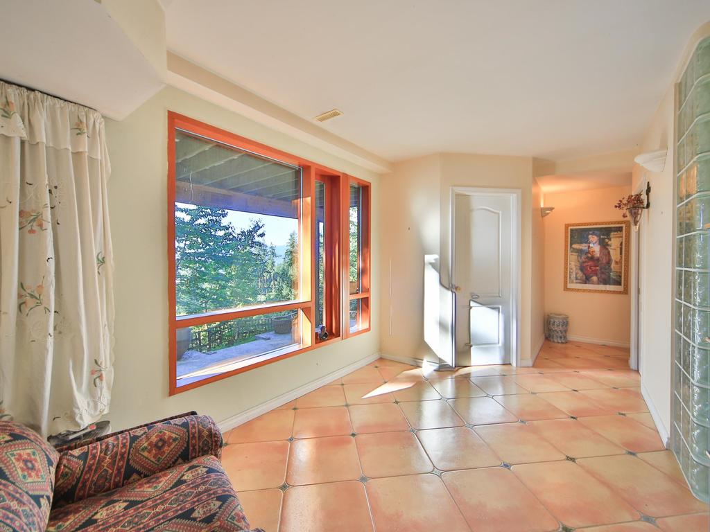 Listing Image for R3100000