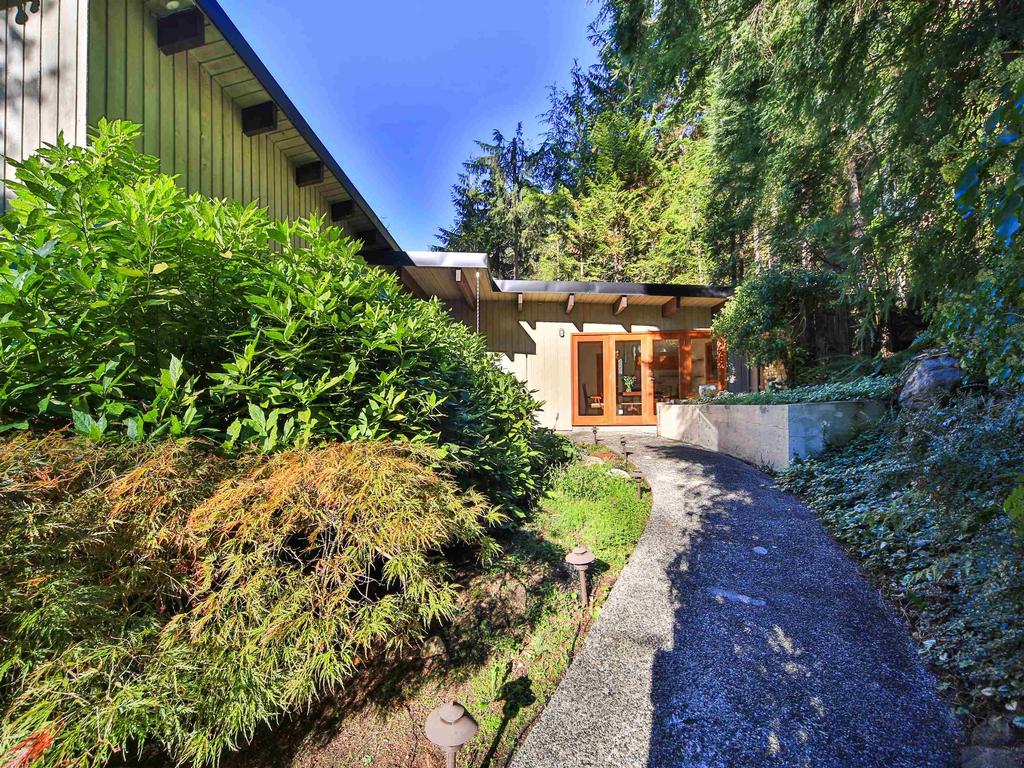 Listing Image for R3100000