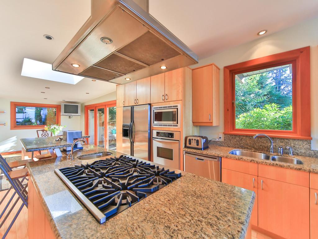 Listing Image for R3100000